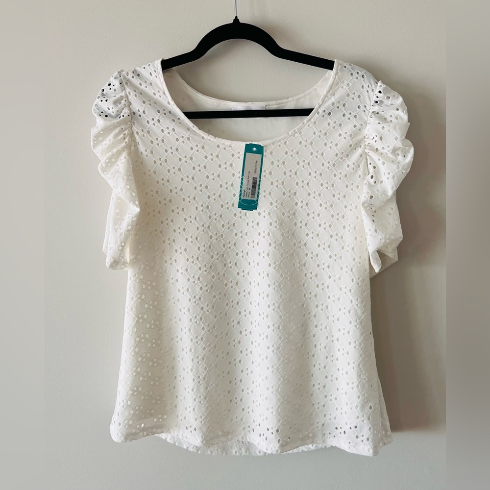 Kaileigh White Eyelet Puff Sleeve Blouse Size M - NWT